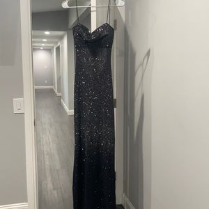 Backless evening dress